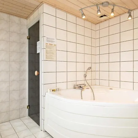 8 Person In Hals-by Traum Casa vacanze