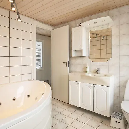 8 Person In Hals-by Traum Hébergement de vacances